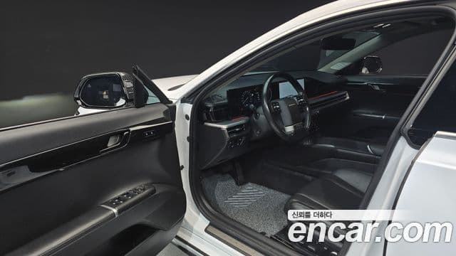 Hyundai Grandeur 2023 — фото 10 из 20