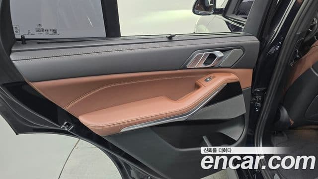 BMW X5 2025 — Photo 19/35