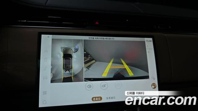 Land Rover Range Rover 2023 — ფოტო 17/20