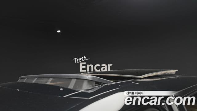 Land Rover Range Rover 2023 — ფოტო 19/20