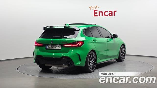 BMW 1 Series 2022 — Şəkil 1/20