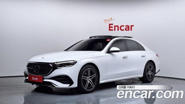 Mercedes-Benz E-Class 2025 — Фото 9/20