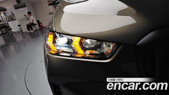 BMW X5 2025 — Photo 24/31