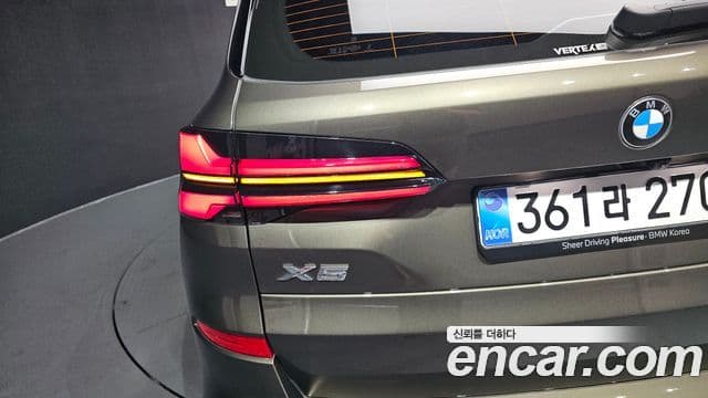 BMW X5 2025 — Photo 22/31