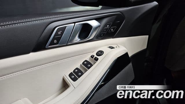 BMW X5 2025 — Photo 7/31