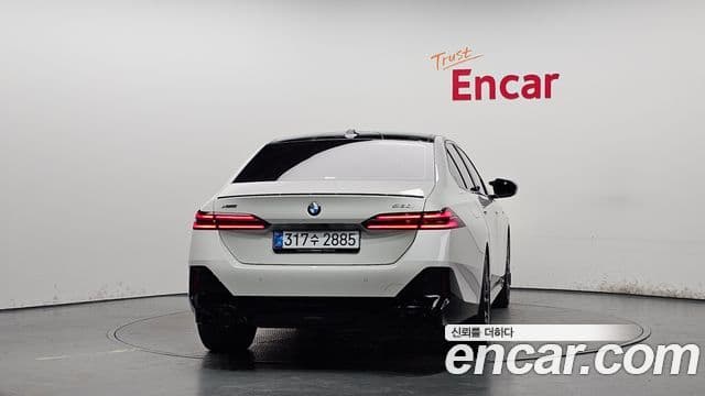 BMW 5 Series 2026 — ფოტო 4/20