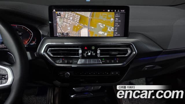 BMW X4 2022 — ფოტო 13/20