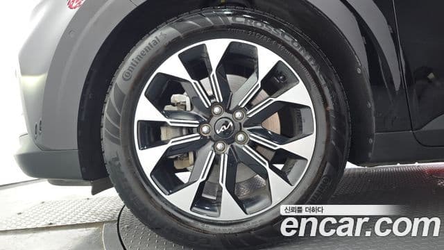 Kia Carnival 2023 — фото 5 из 20