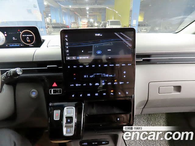 Hyundai Staria 2021 — Фото 14/20