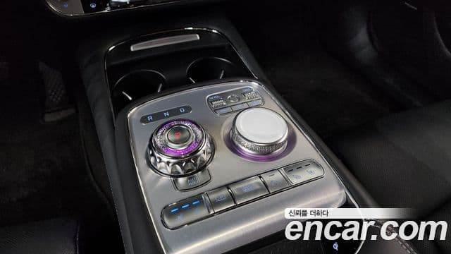 Genesis G90 2022 — ფოტო 9/20