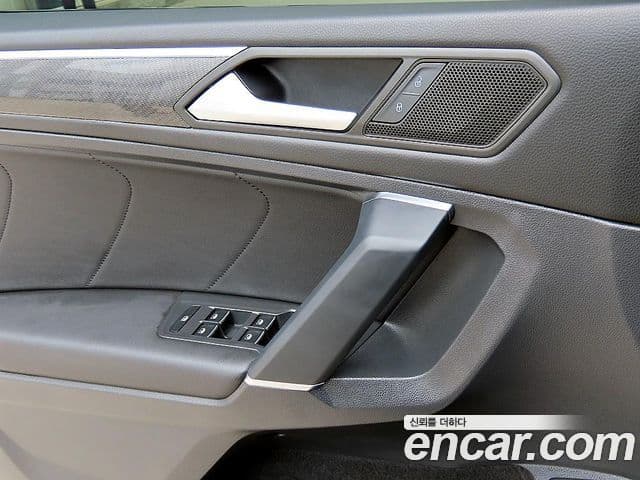 Volkswagen Tiguan Allspace 2020 — фото 11 из 20