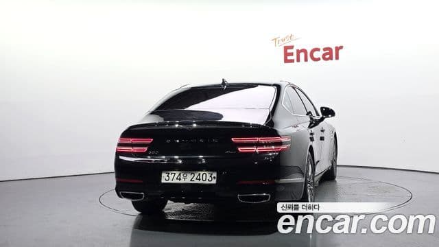 Genesis Electrified G80 2022 — фото 4 из 20