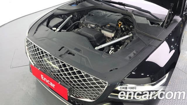 Genesis Electrified G80 2022 — ფოტო 6/20