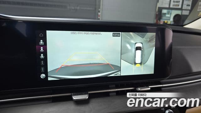 Kia Carnival 2022 — фото 17 из 20