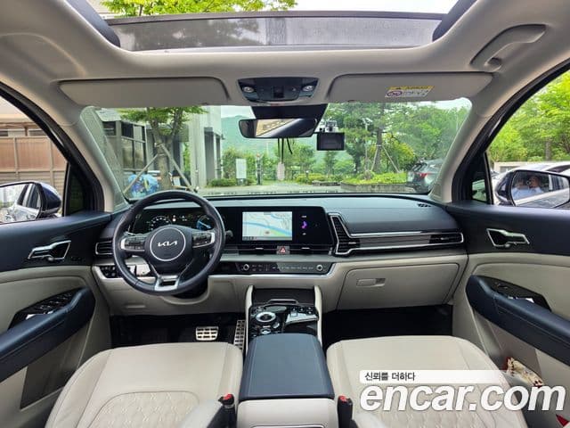Kia Sportage 2022 — ფოტო 4/19