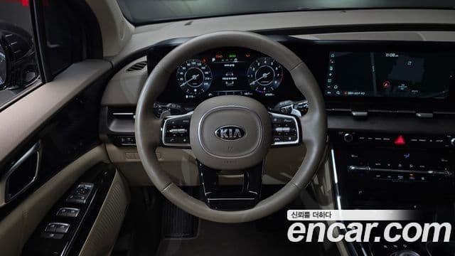 Kia Carnival 2021 — Şəkil 13/20