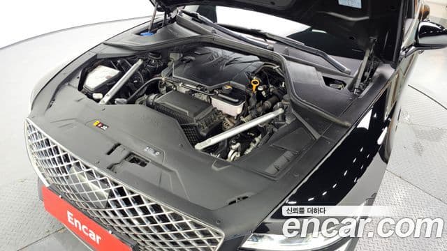 Genesis Electrified G80 2022 — фото 6 из 20