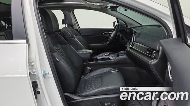 Kia Sportage 2023 — Фото 10/20