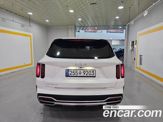 Kia Sorento 2023 — Şəkil 5/18
