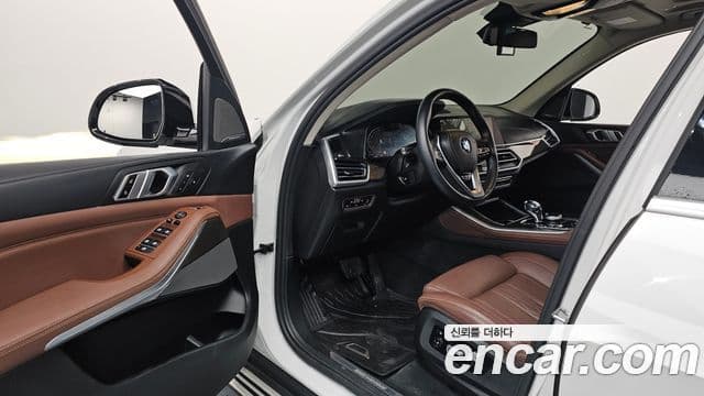 BMW X5 2021 — ფოტო 10/20