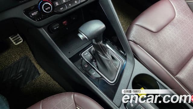 Kia Niro 2019 — ფოტო 9/20