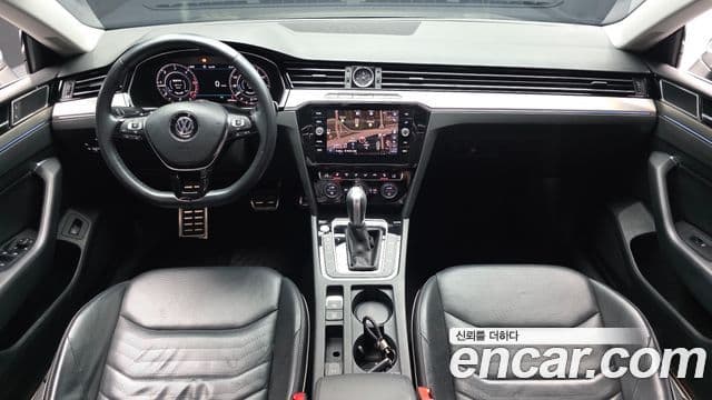 Volkswagen Arteon 2019 — ფოტო 7/20