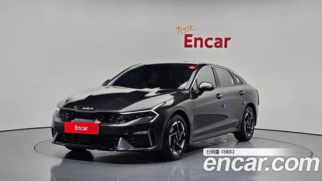 Kia K5, 2025