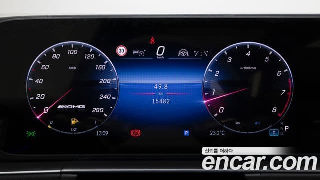 Mercedes-Benz GLE-Class 2025 — Photo 2/20