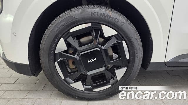 Kia Carnival 2024 — фото 5 из 20