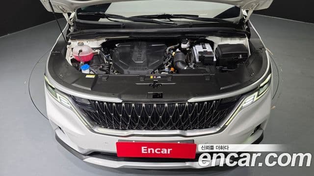Kia Carnival 2022 — Фото 6/20