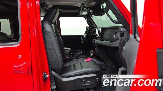 Jeep Wrangler 2025 — Фото 10/20