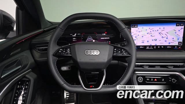 Audi Q5 2025 — Şəkil 12/20