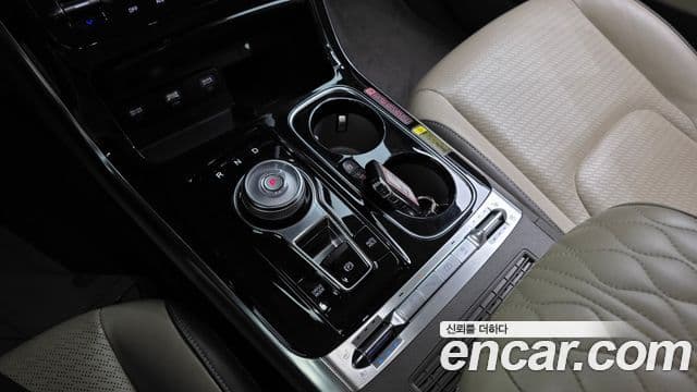 Kia Carnival 2021 — Şəkil 9/20