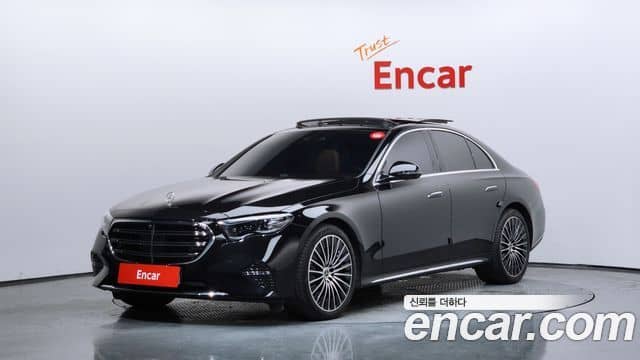 Mercedes-Benz E-Class, 2024