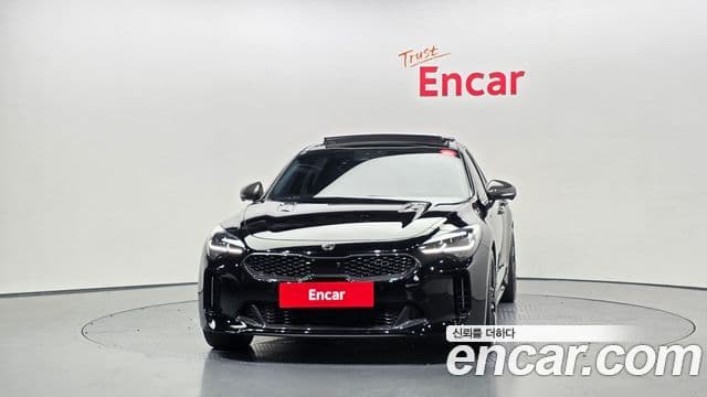 Kia Stinger 2021 — ფოტო 3/20