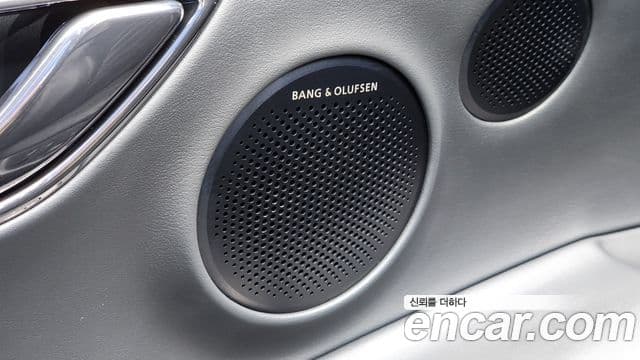 Genesis GV80 2024 — ფოტო 15/20