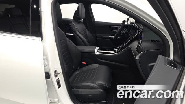 Mercedes-Benz GLC-Class 2024 — Photo 11/32