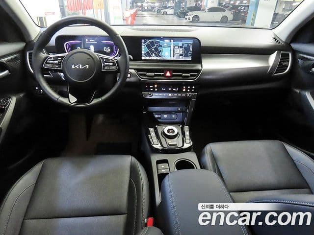 Kia Seltos 2025 — фото 9 из 20