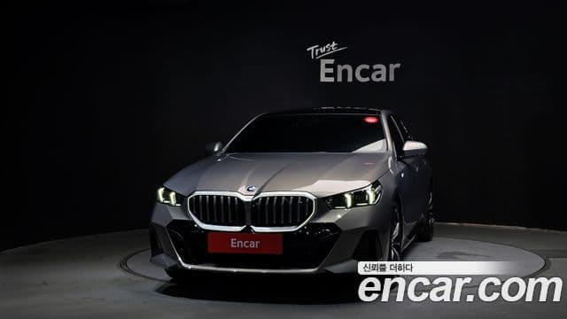 BMW 5 Series 2025 — ფოტო 3/20