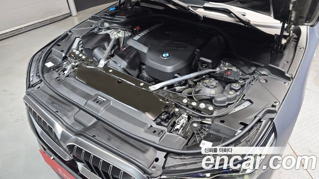BMW 5 Series 2025 — фото 6 из 20