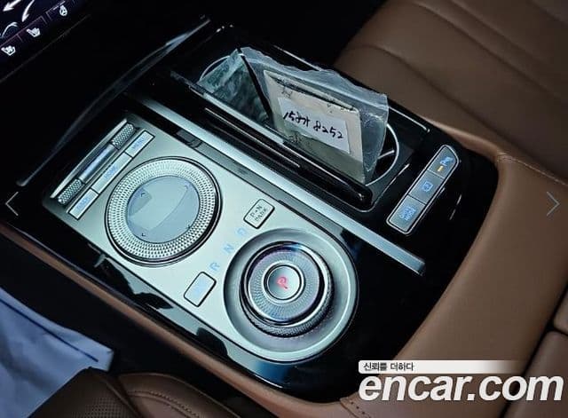 Genesis Electrified G80 2022 — фото 8 из 20