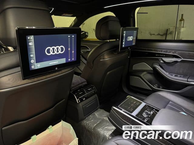 Audi A8 2023 — фото 4 из 15