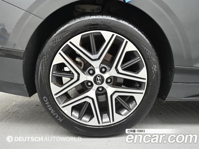 Hyundai Grandeur Hybrid 2025 — Photo 11/20