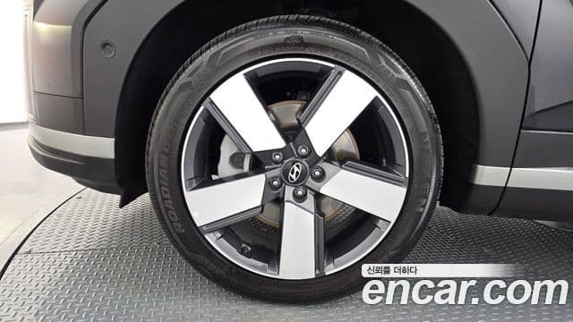 Hyundai Santa Fe 2025 — фото 4 из 20