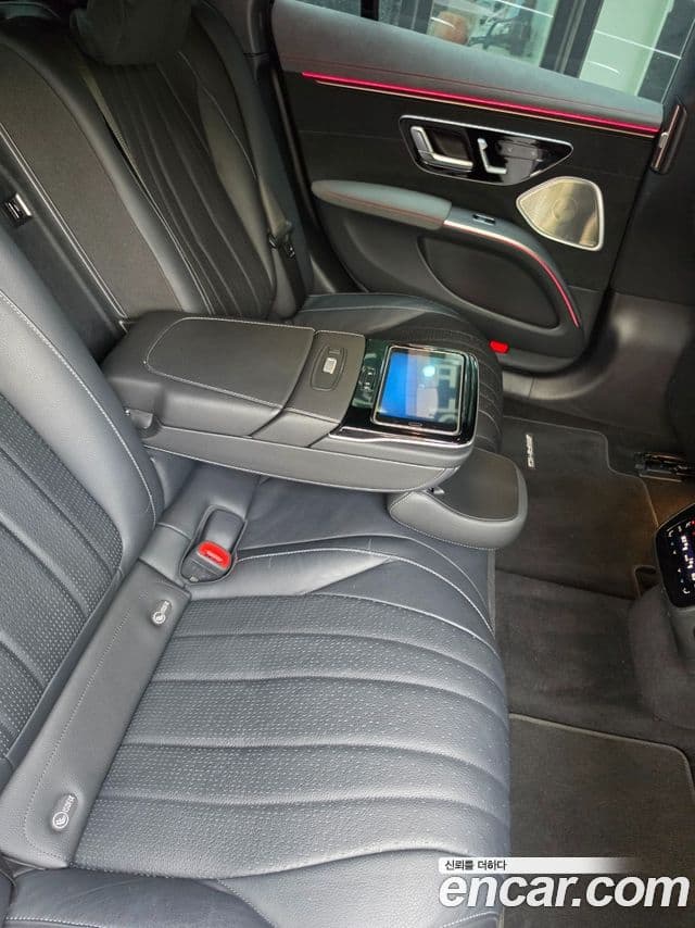Mercedes-Benz EQS 2022 — ფოტო 8/20