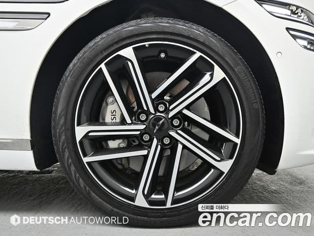 Genesis Electrified G80 2024 — фото 4 из 20
