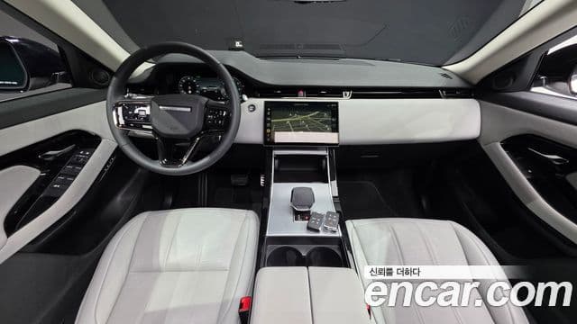 Land Rover Range Rover Evoque 2024 — Photo 9/20