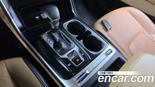 Kia Carnival 2021 — Фото 9/20