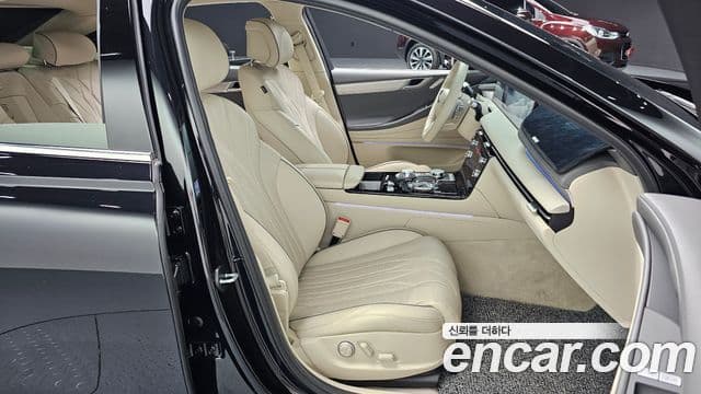 Genesis G80 2025 — Şəkil 30/32