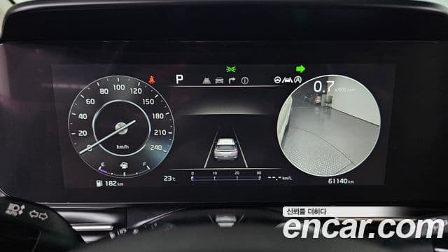 Kia Carnival 2021 — Фото 8/20